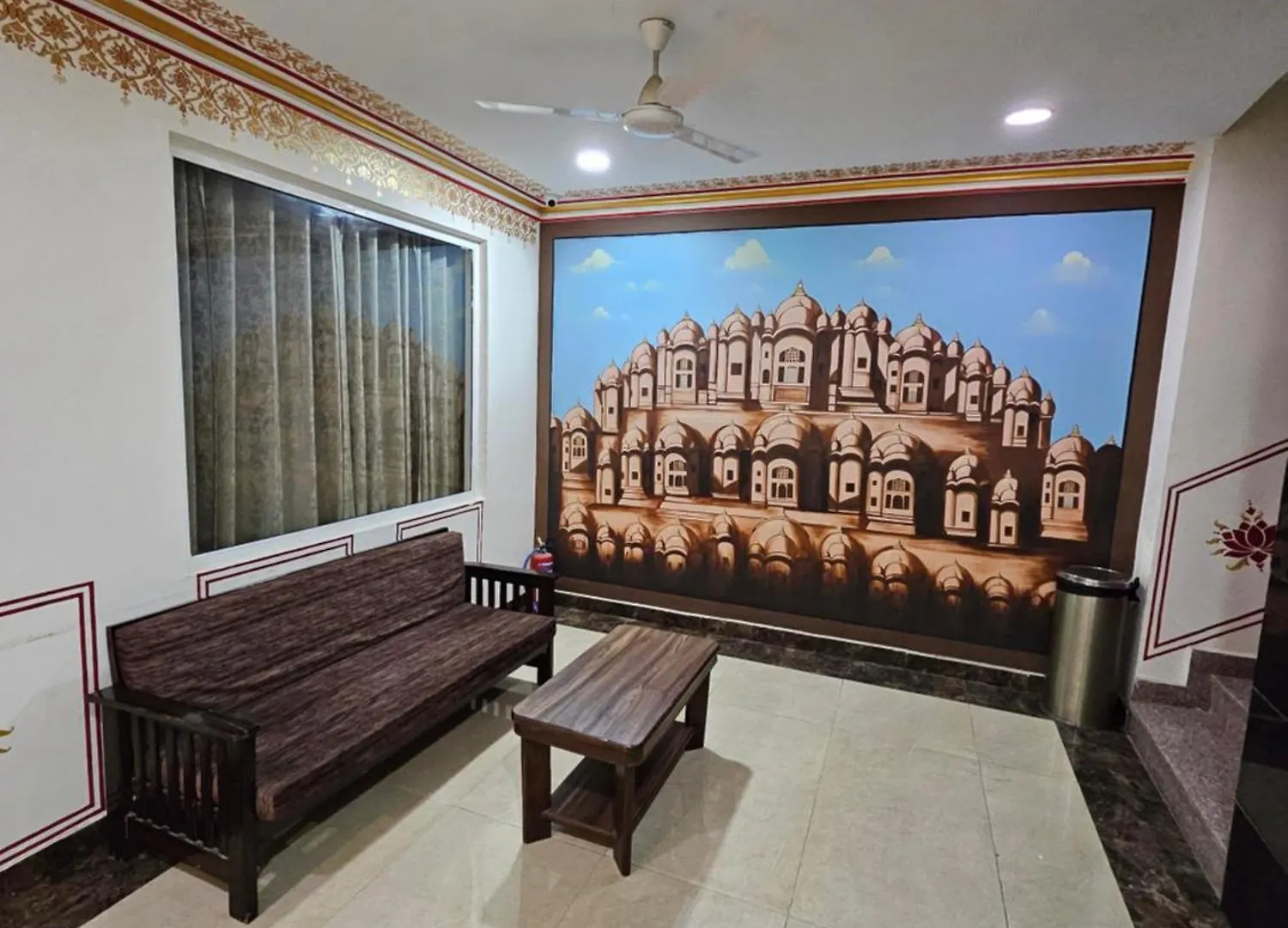 Hotel Sahibs Royal Ville Agra - 500M From Taj 3*, Agra (Uttar Pradesh)