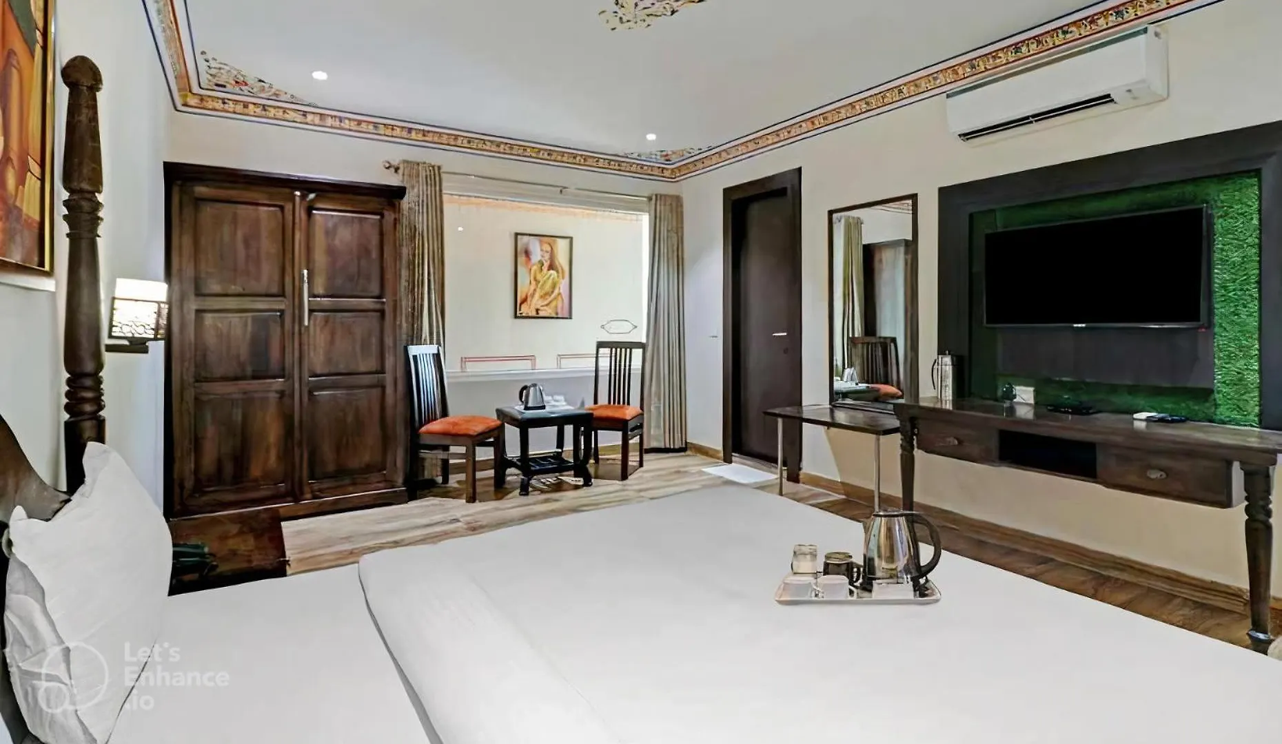 Hotel Sahibs Royal Ville Agra - 500M From Taj India