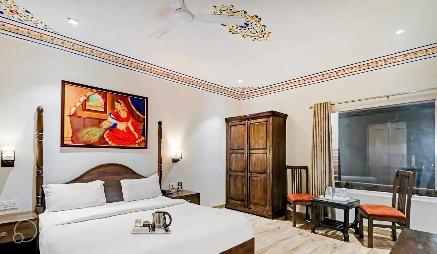 Hotel Sahibs Royal Ville Agra - 500M From Taj